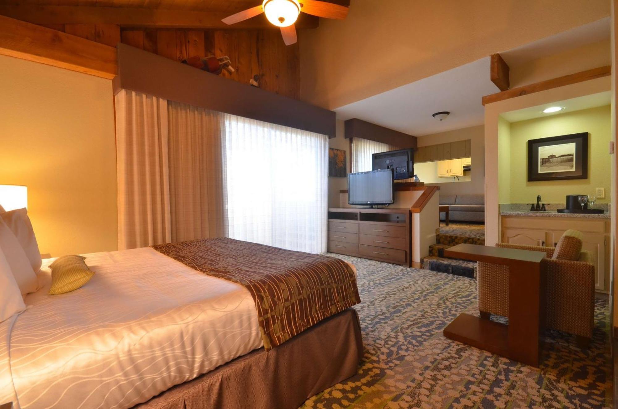 Best Western The Inn & Suites Pacific Grove Dış mekan fotoğraf