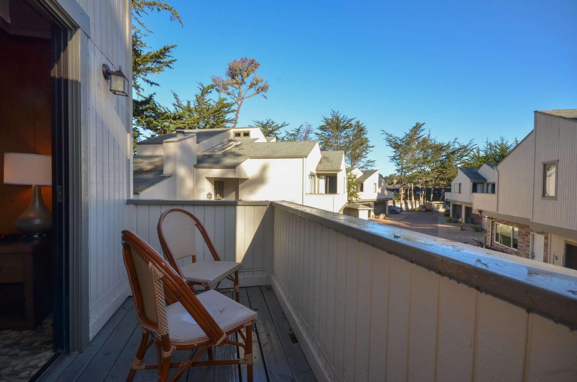 Best Western The Inn & Suites Pacific Grove Dış mekan fotoğraf